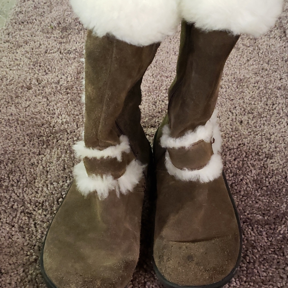 Girl's Suede Boots